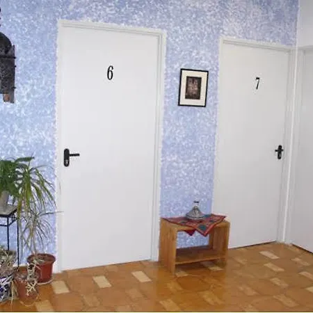 Vendégház Castil
